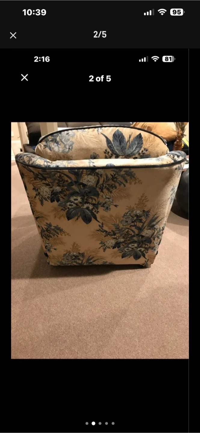 Floral pattern fabric armchair - photo 2