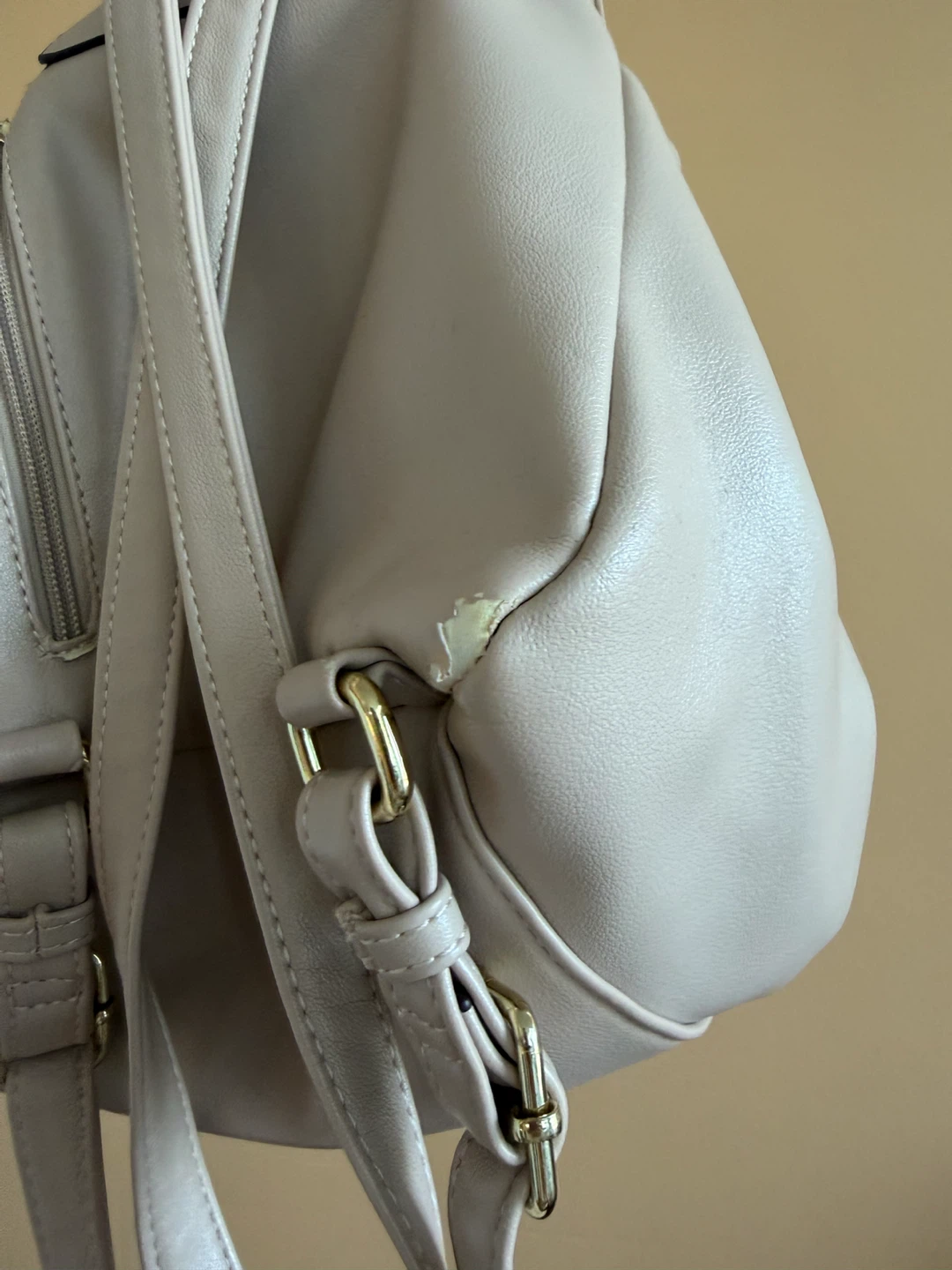 Minor damage - Daniele Patrici beige drawstring backpack - photo 4