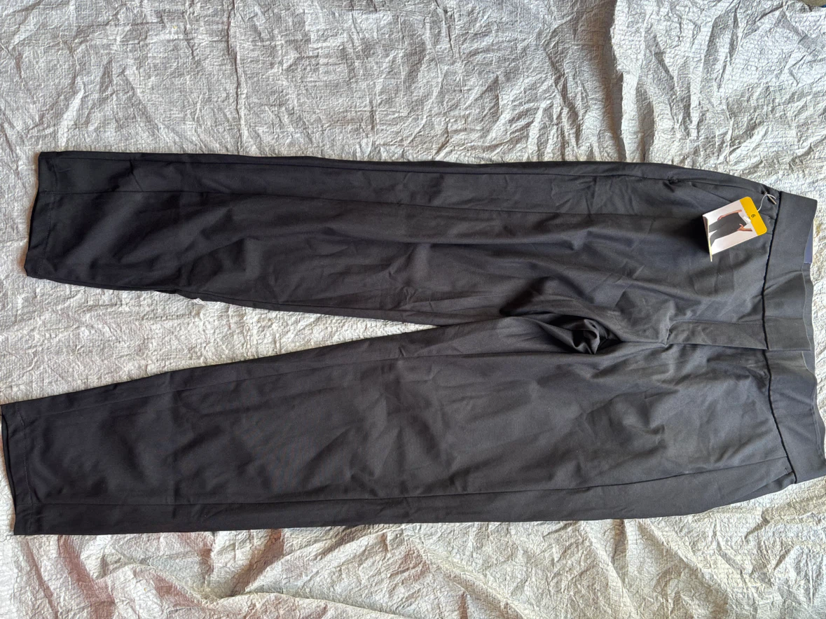 Modern Ambition High-Rise Slim Leg Pants Black Size 6