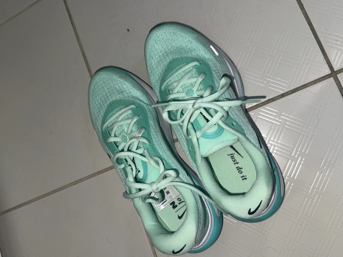 Nike ComfiRide Shoes Mint Green - photo 2