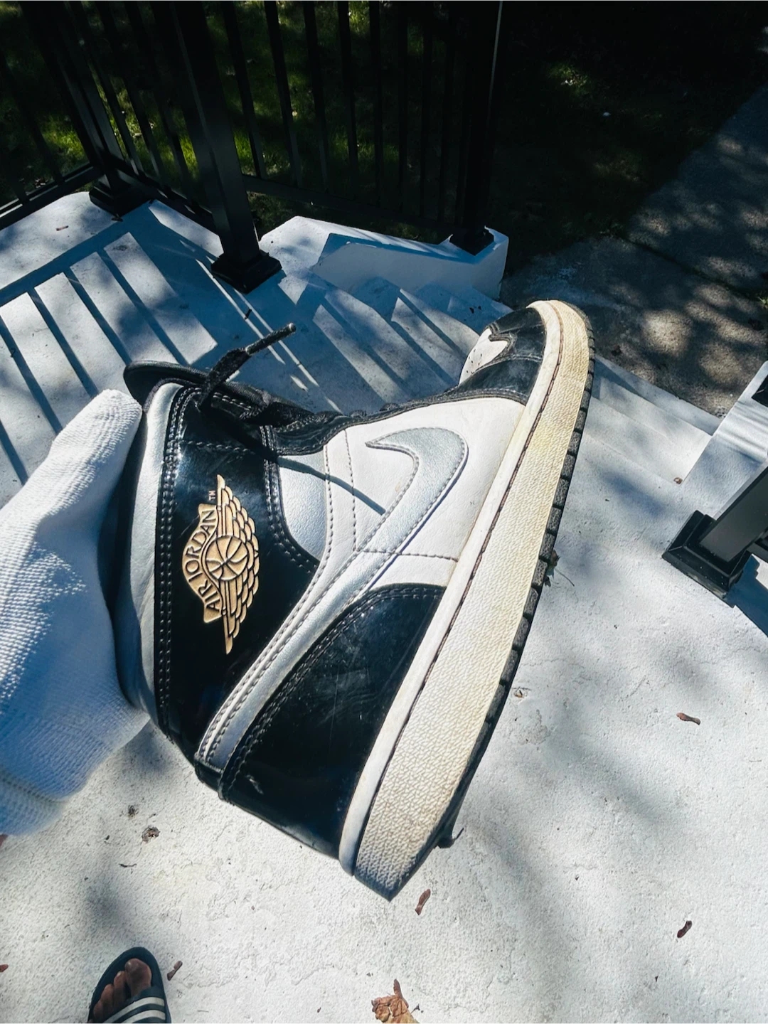 Nike Air Jordan 1 Mid Size 10 - photo 2