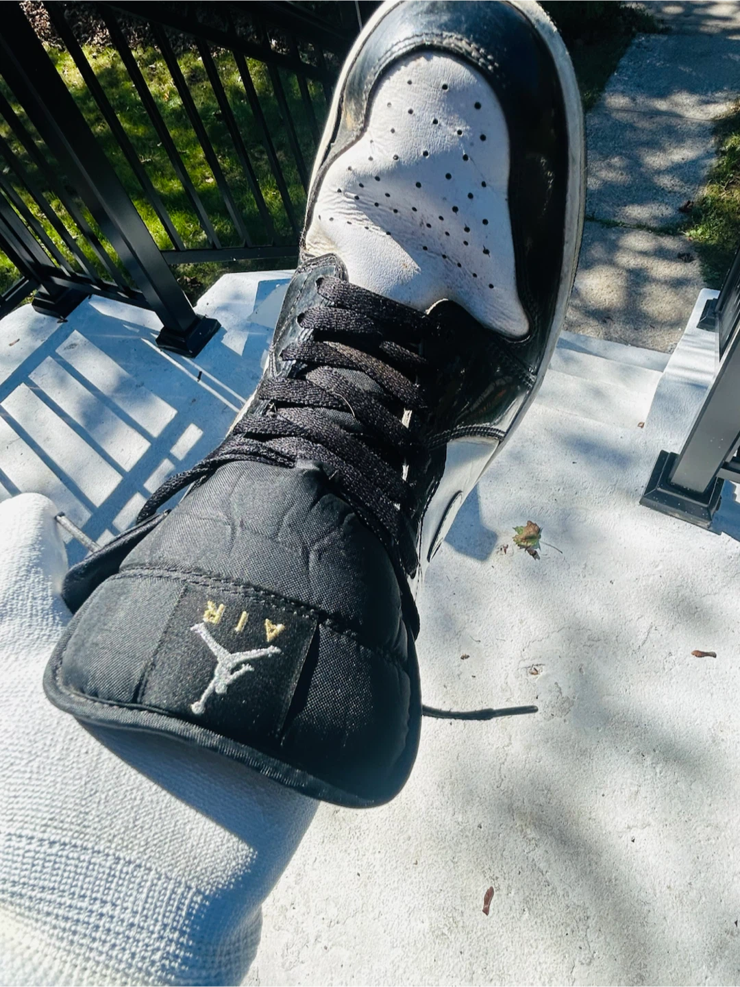 Nike Air Jordan 1 Mid Size 10 - photo 3