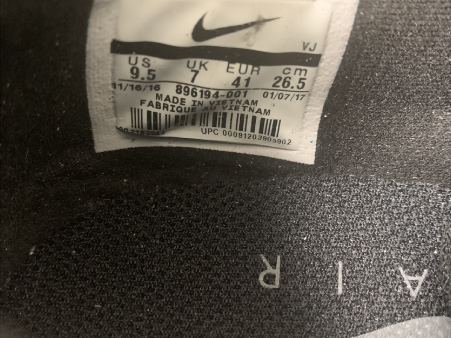 NEW NIKE AIR SNEAKERS - photo 2