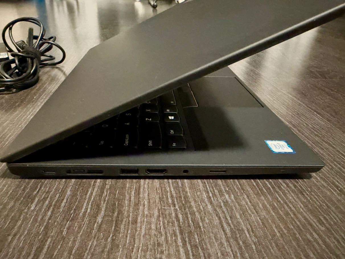 Lenovo T490 Laptop - i5-8265U 16GB RAM 256GB SSD HDMI WiFi Win11 - photo 3