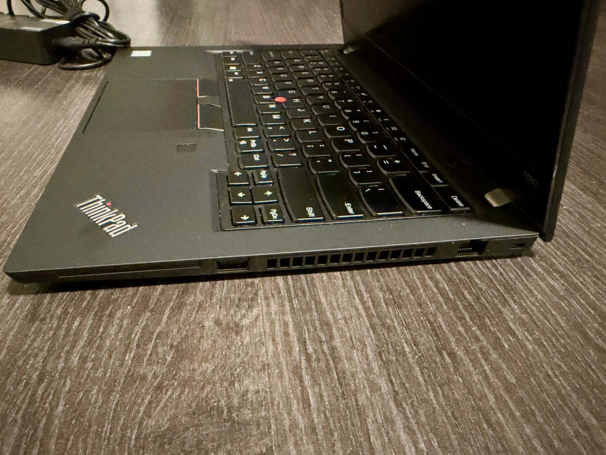 Lenovo T490 Laptop - i5-8265U 16GB RAM 256GB SSD HDMI WiFi Win11 - photo 4