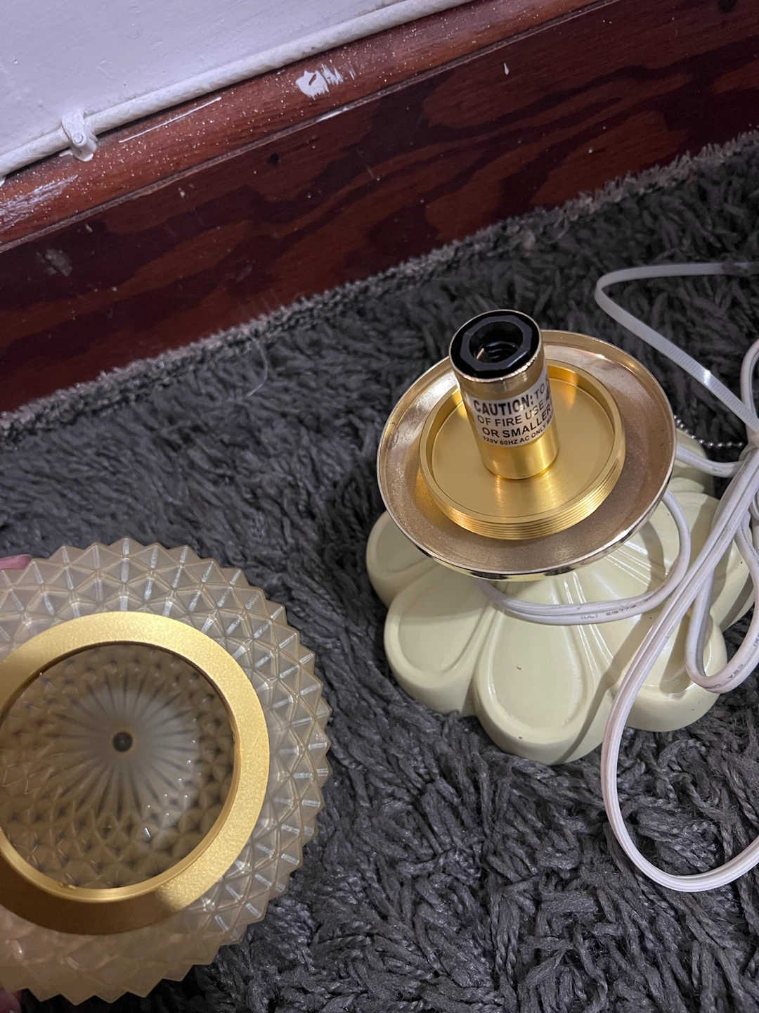 Vintage Pale Yellow Table Lamp - photo 3