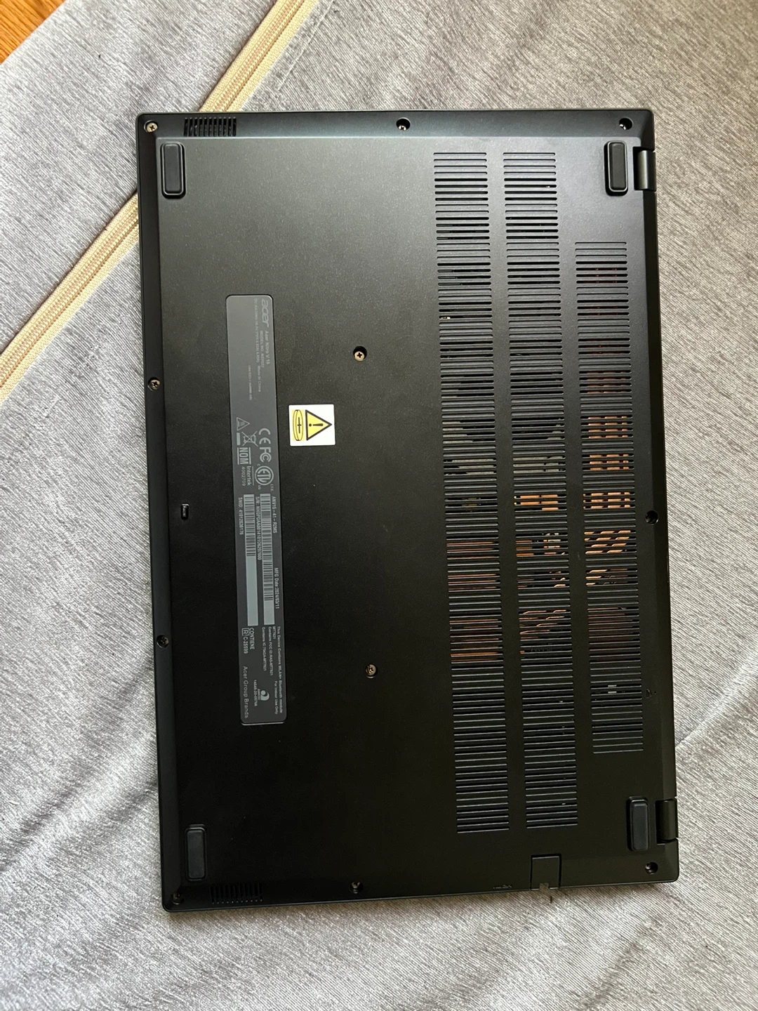 Acer Nitro V Gaming Laptop - photo 3