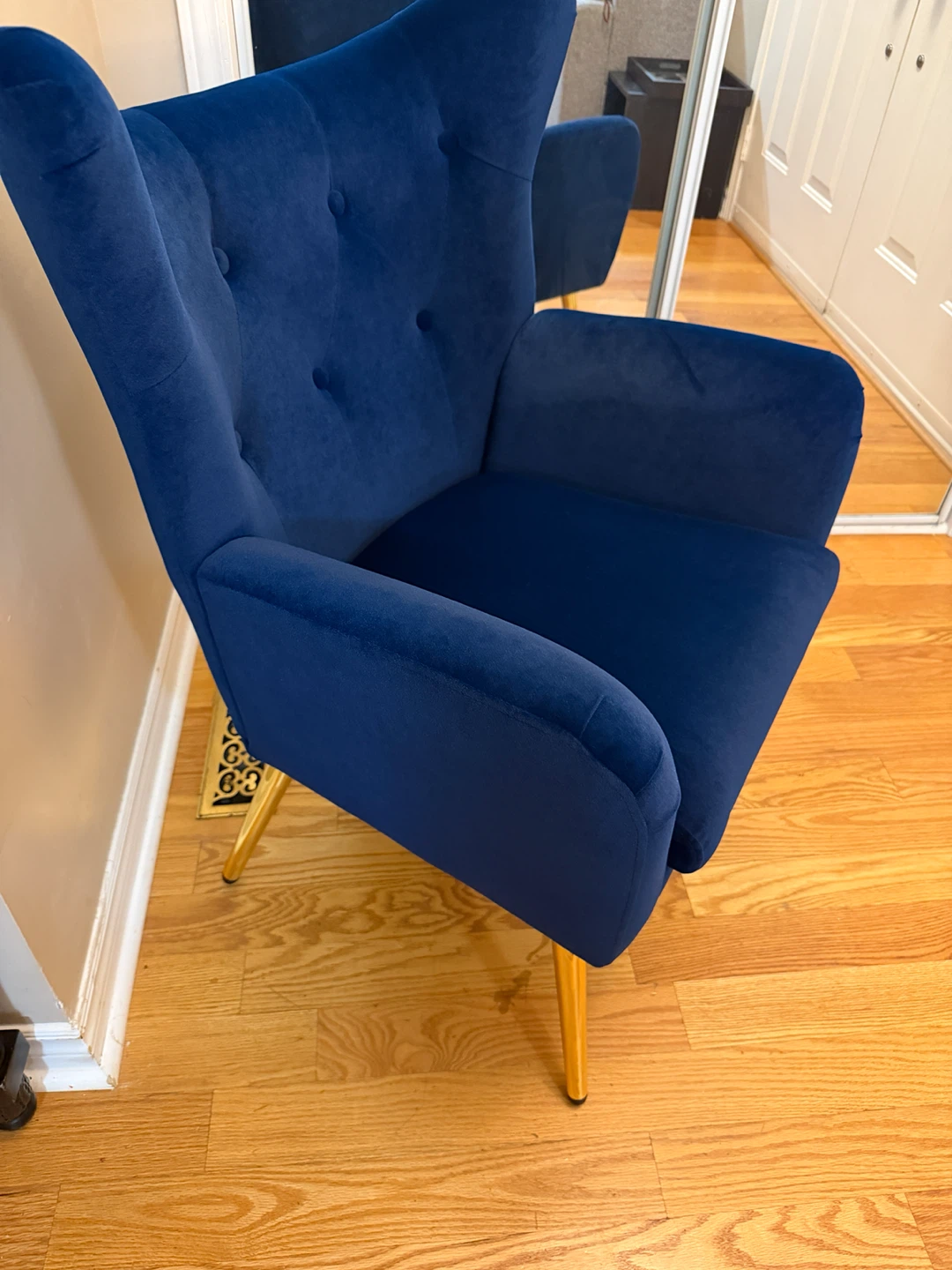 Tufted Navy Velvet Wingback Accent Chair - photo 4