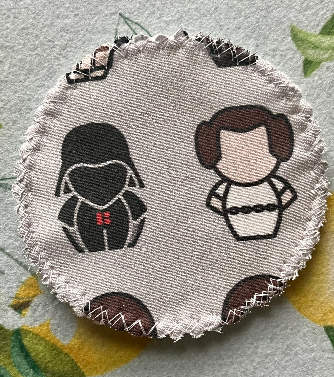 (5) Star Wars Fabric Washable Makeup Remover Pads w/Zorb - photo 2