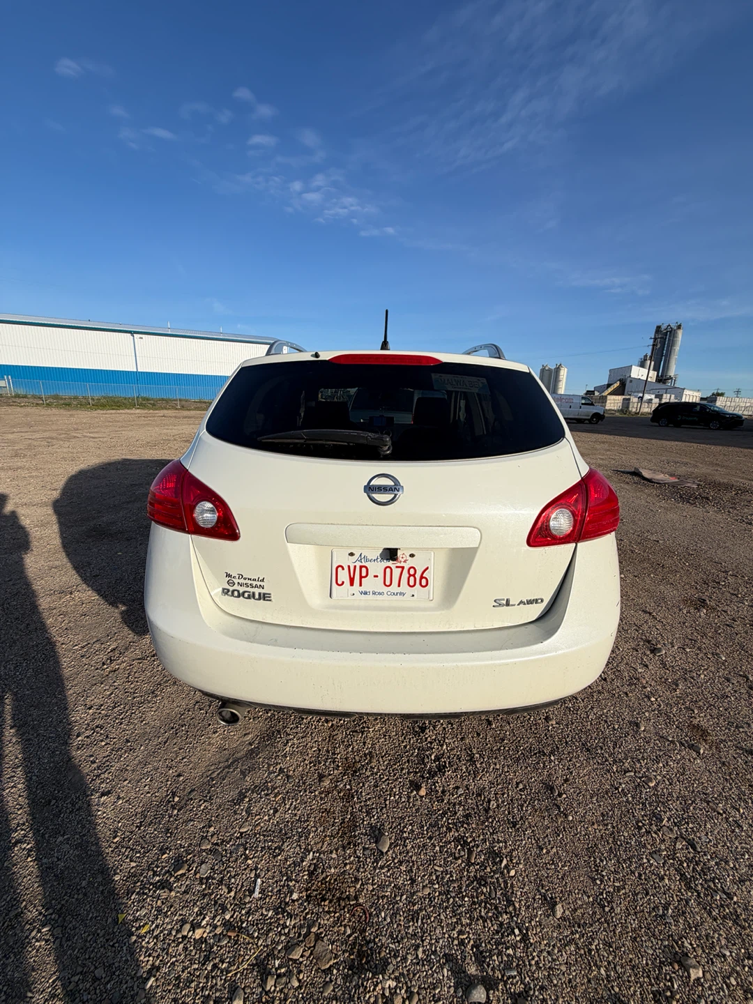 2009 White Nissan Rogue SL AWD - photo 2