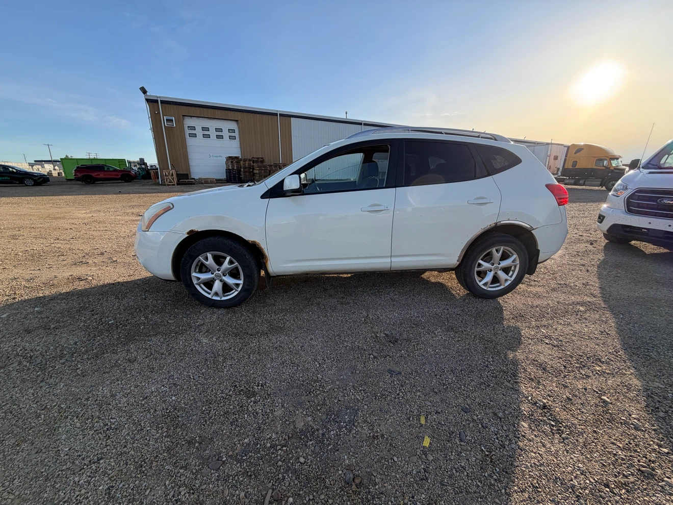 2009 White Nissan Rogue SL AWD - photo 4