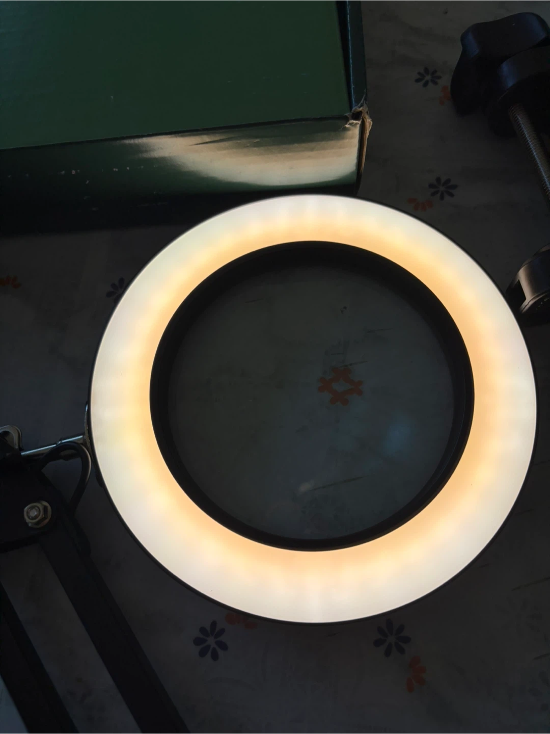 Brand New LED Magnifying Desk Lamp – 10X Adjustable Light - photo 5
