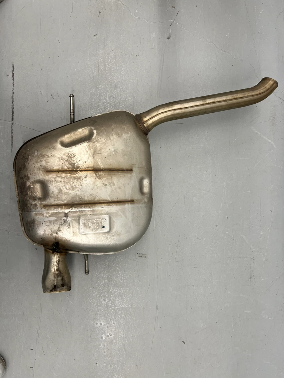 Honda SG-689 Exhaust Muffler - photo 4