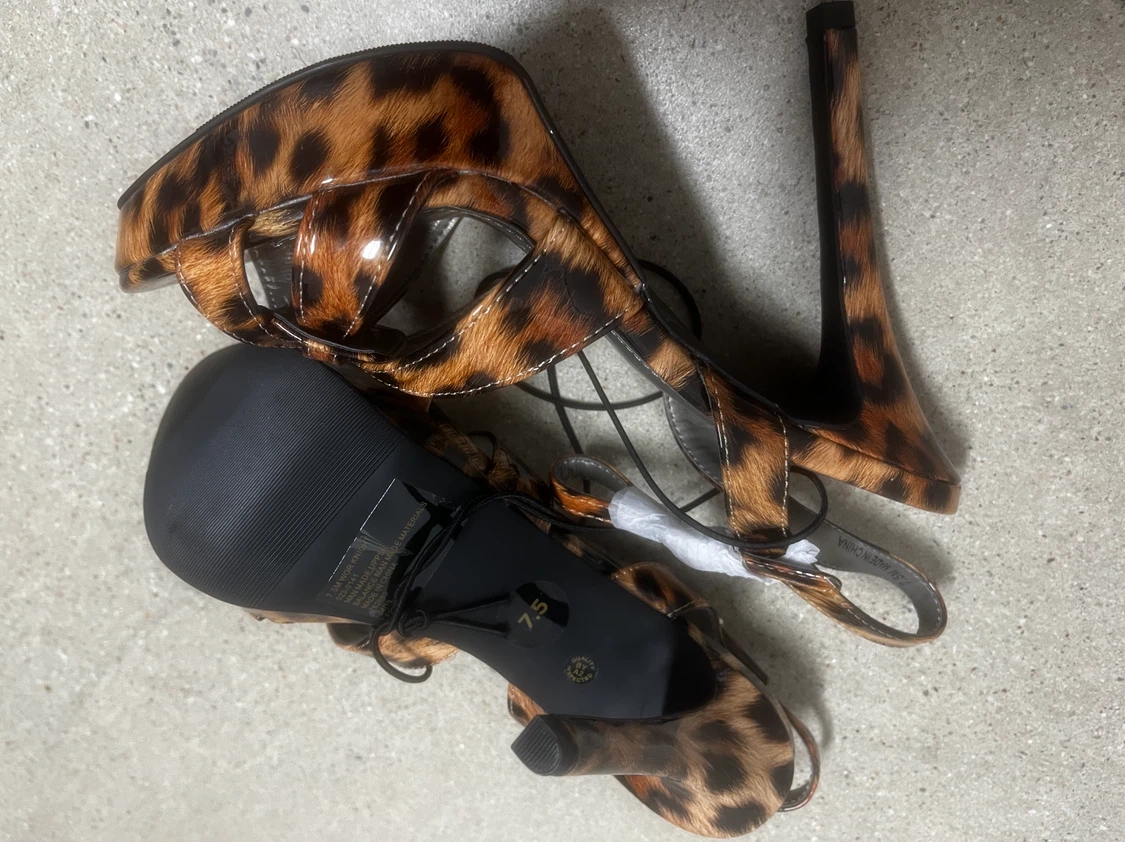 Worthington Leopard Print Heels Size 7.5 - photo 5