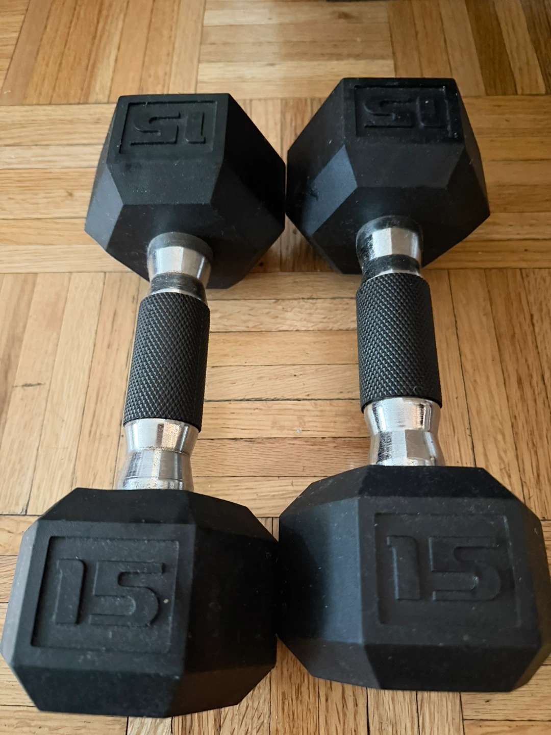 Set of two 15lb hex dumbbells