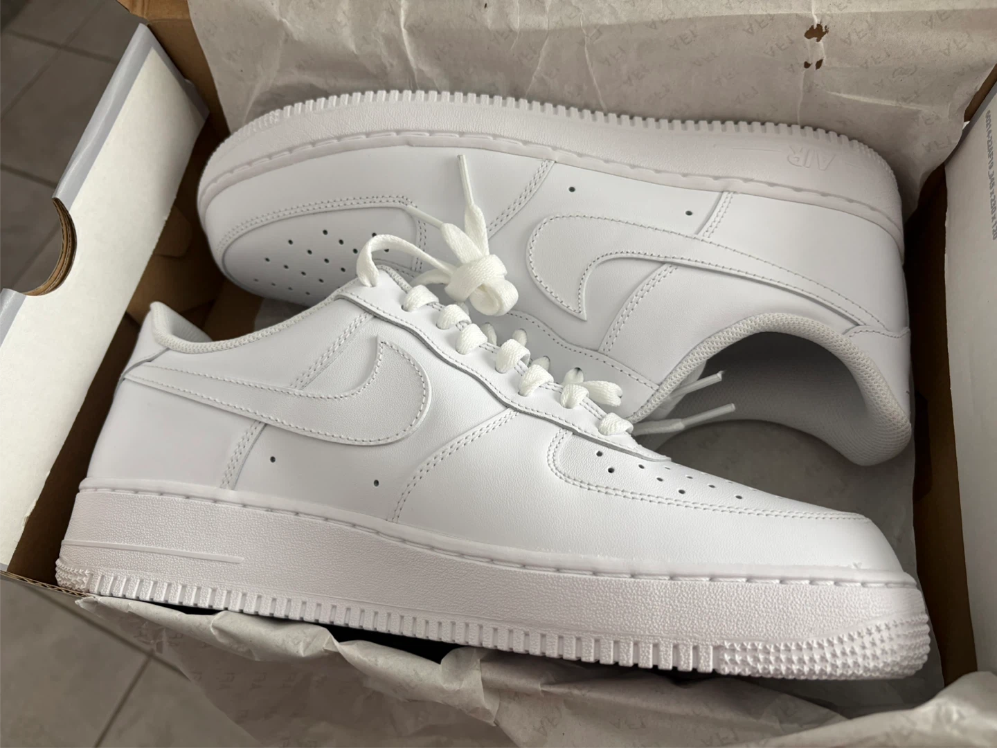 Nike Air Force 1 Low White