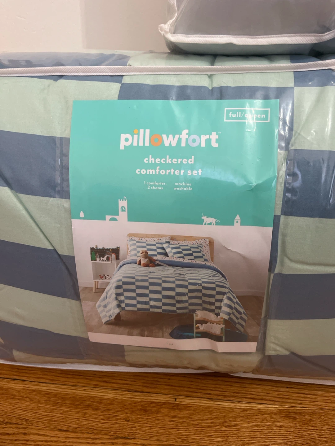 Pillowfort Full/Queen Comforter Set - photo 3