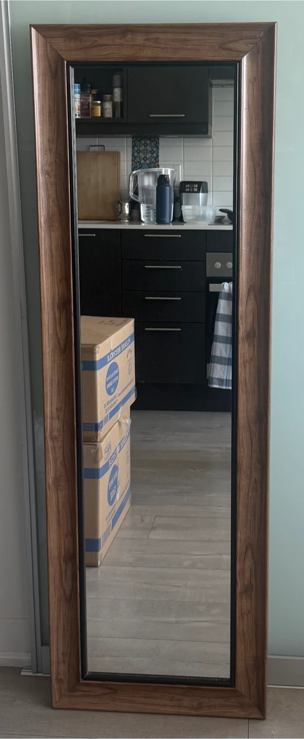 Full-length floor mirror with wood-look frame