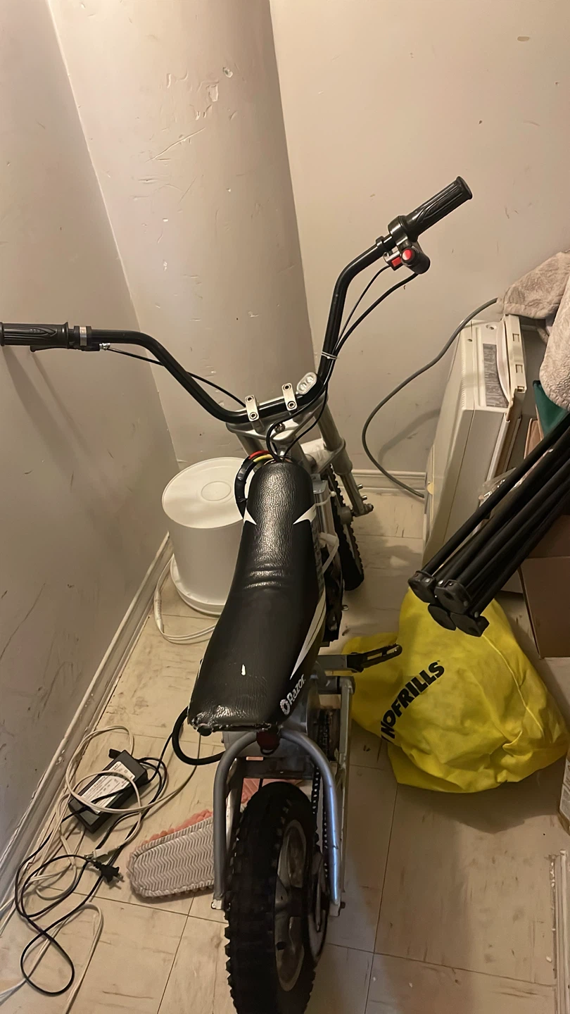 Razor Electric Dirt Bike - photo 5