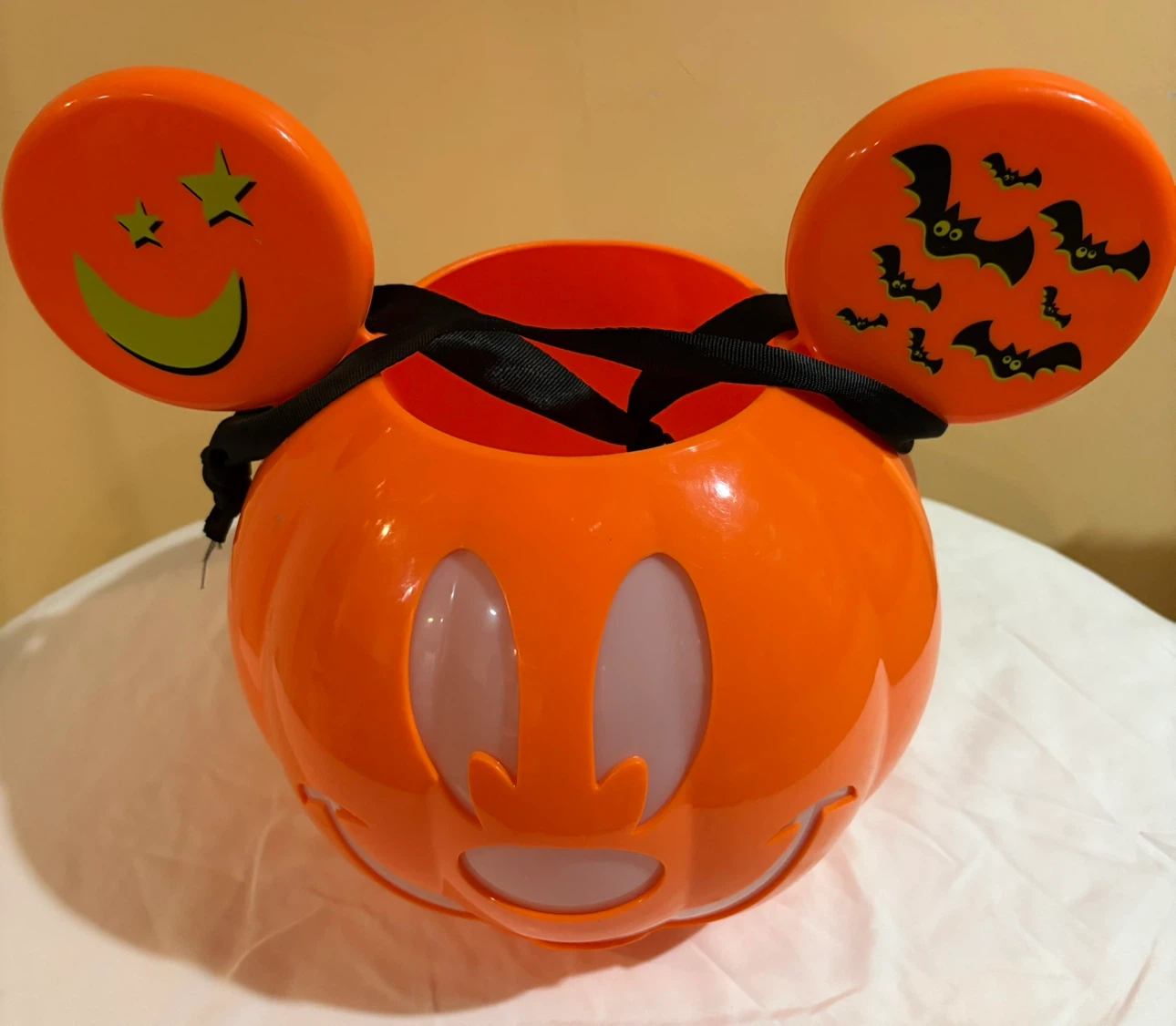 Disney Mickey Mouse Pumpkin Trick-or-Treat Bucket - photo 4