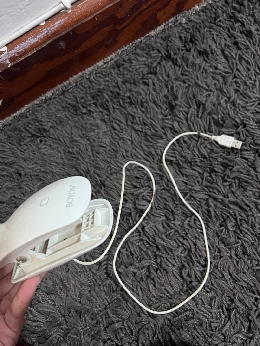 BOYON White LED Clip-On Desk Lamp - photo 3