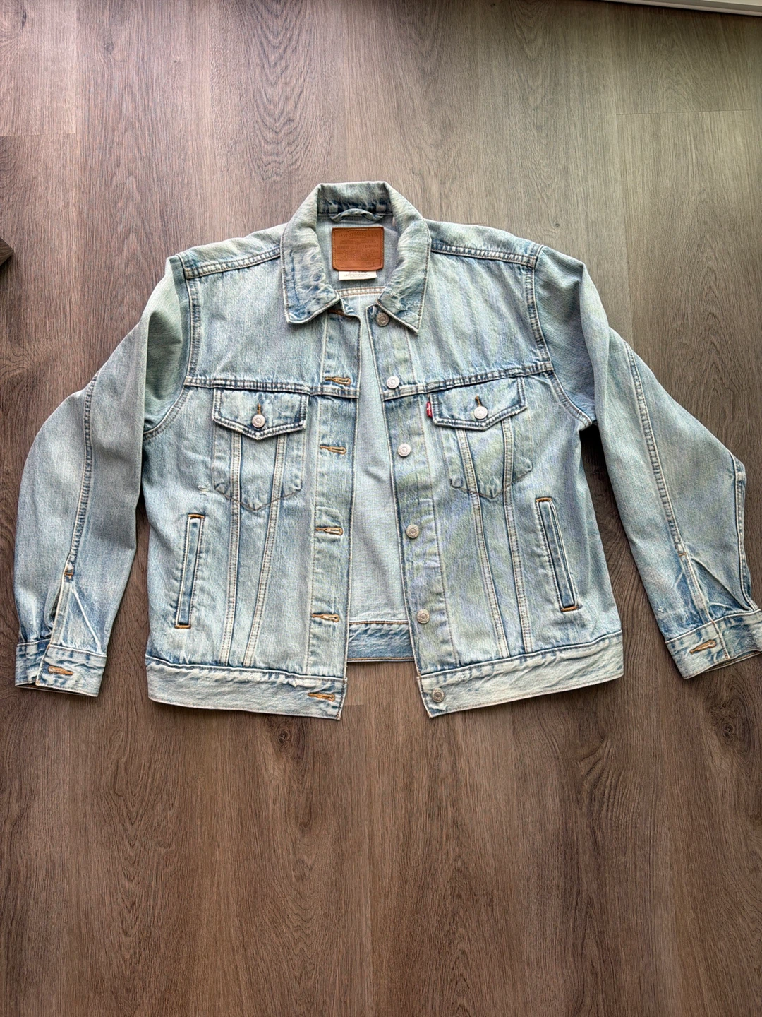 Levi's Ex-Boyfriend Trucker Jacket (size large)