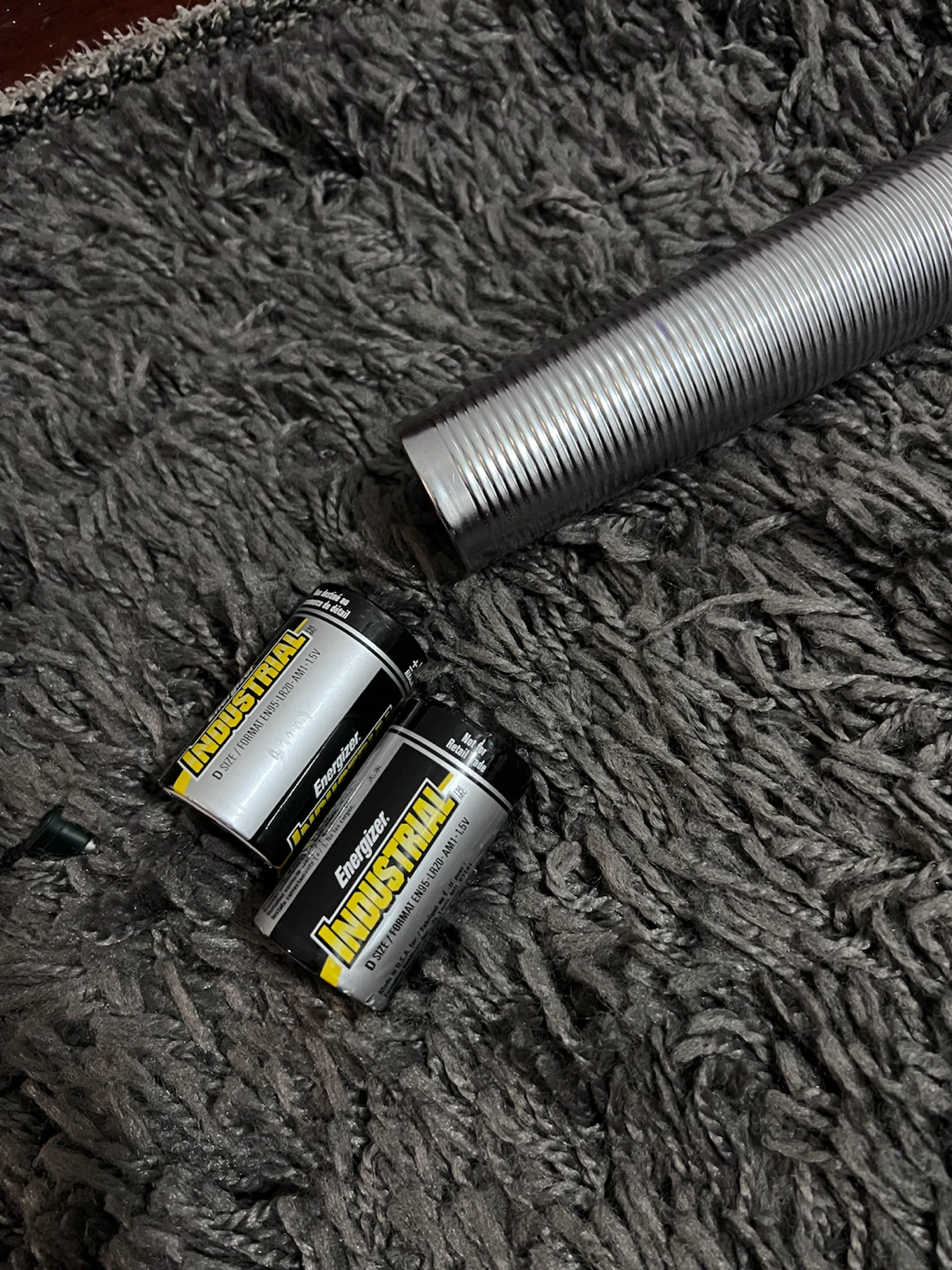 Metal Flashlight with Batteries - photo 3