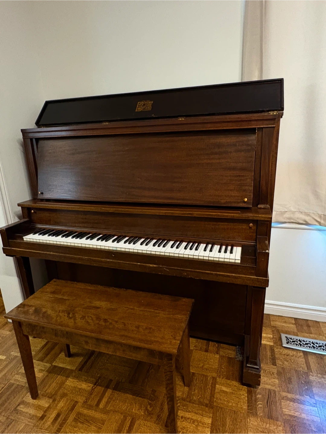 FREE - Boardman & Gray Upright Piano - photo 2