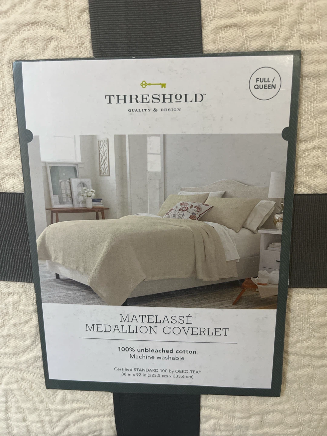 Threshold Matelasse Medallion Coverlet Full/Queen - photo 2