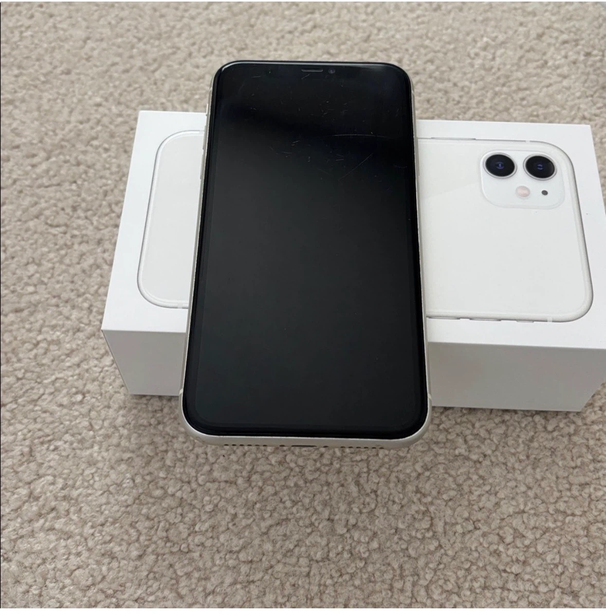 Apple iPhone 11 White - photo 5
