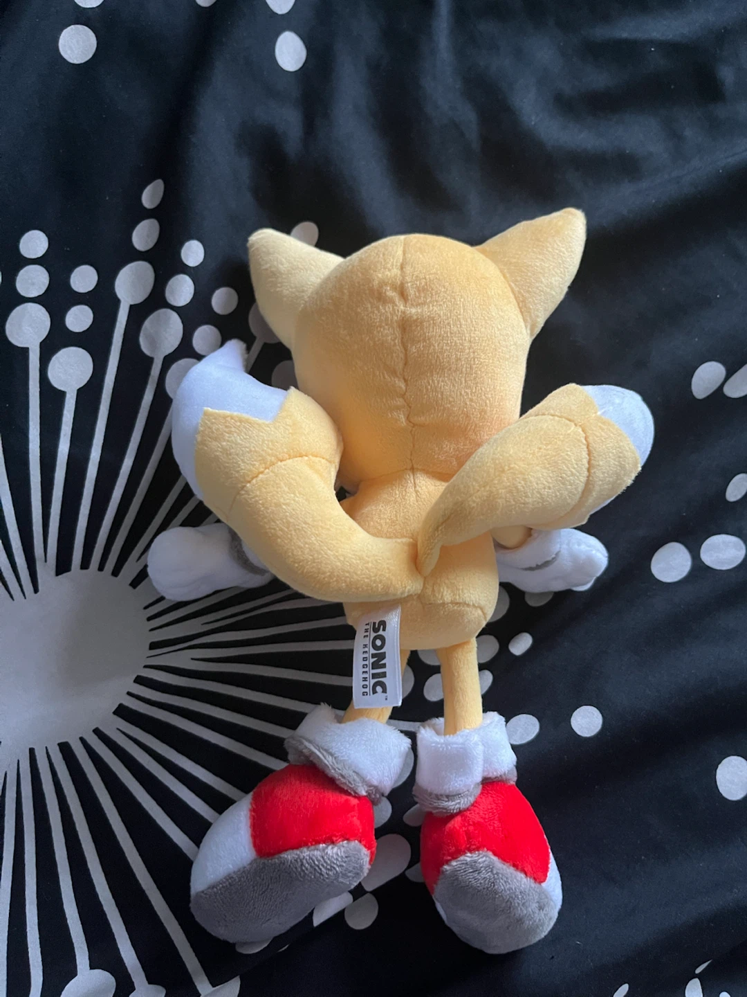 4 Sanei sonic plushies, Sonic, Tails, Knuckles, Shadow - photo 5