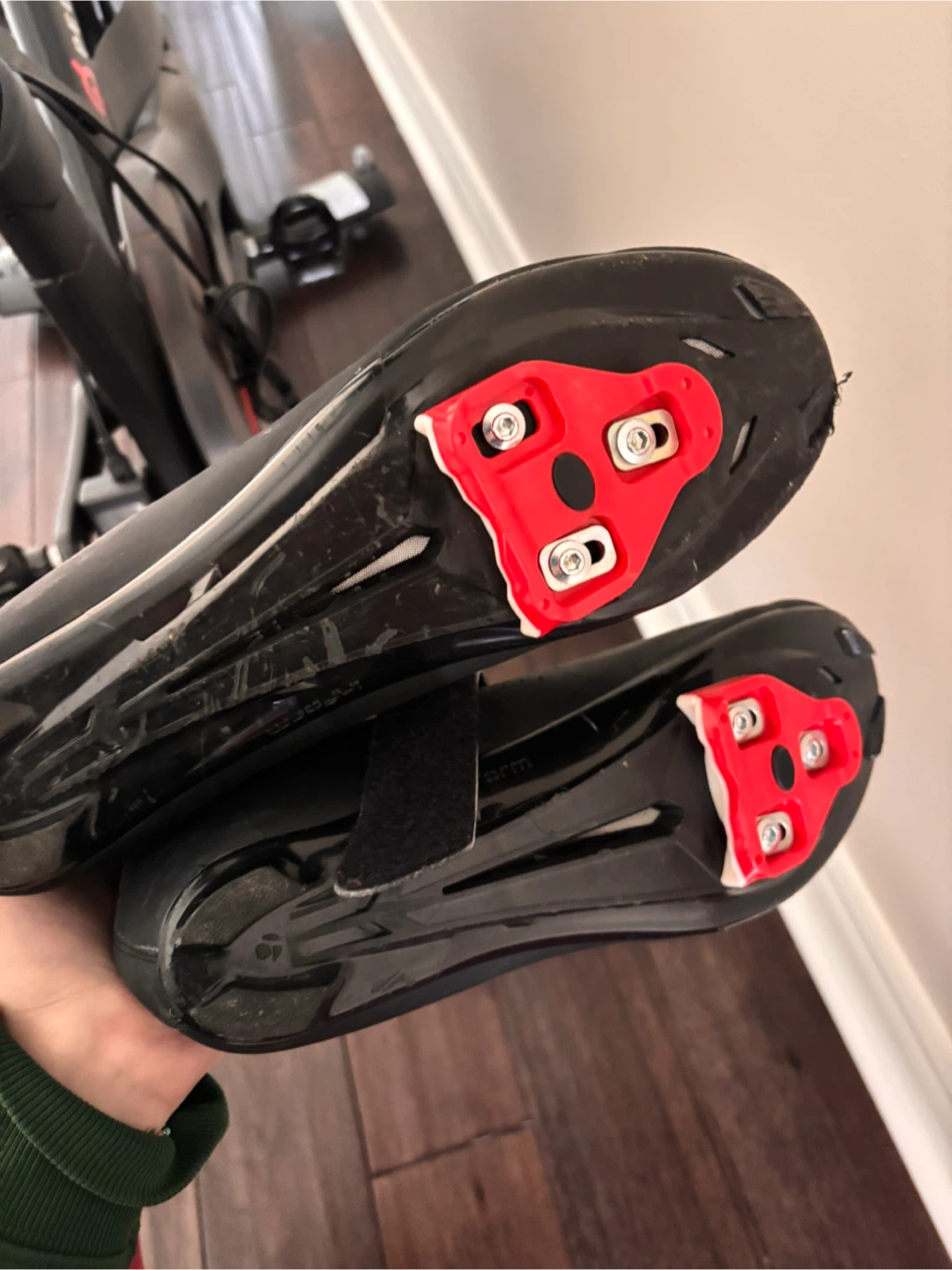 Original Peloton bike + Cycling Shoes - photo 4