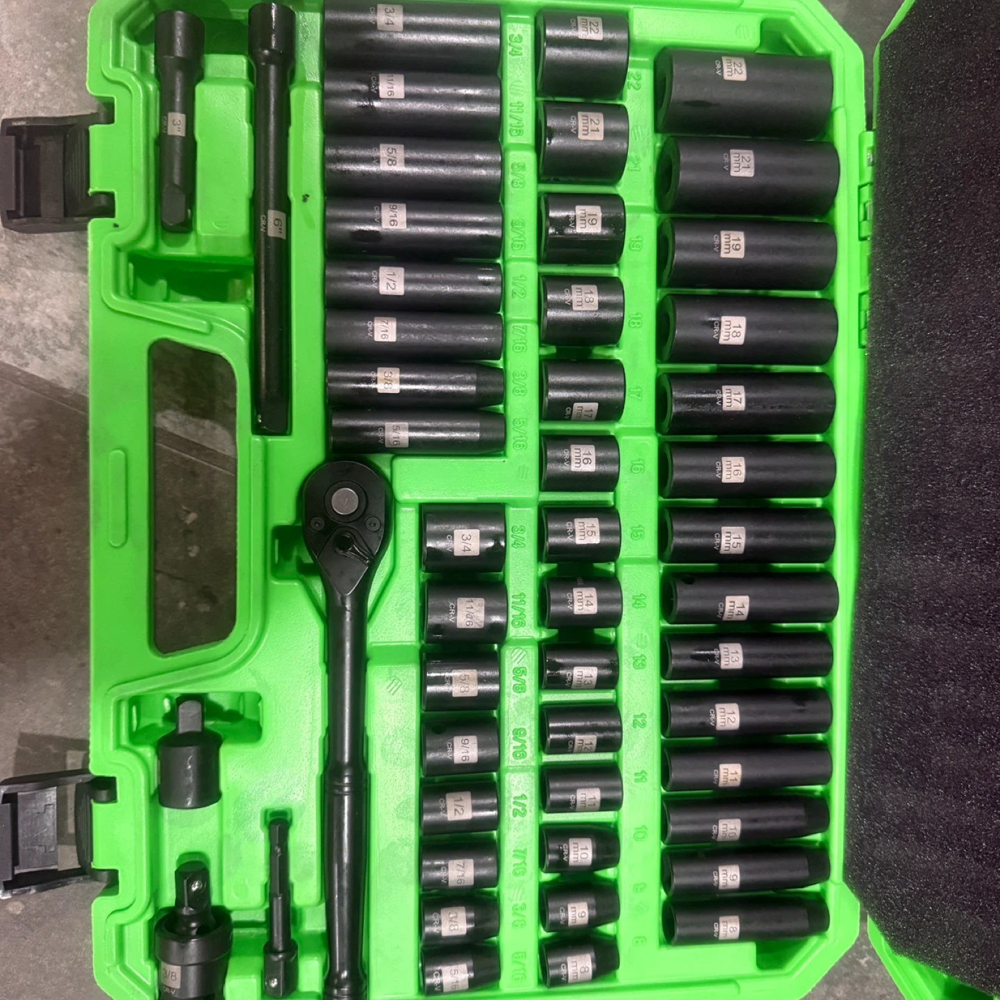 Comprehensive Metric and SAE Socket Wrench Set