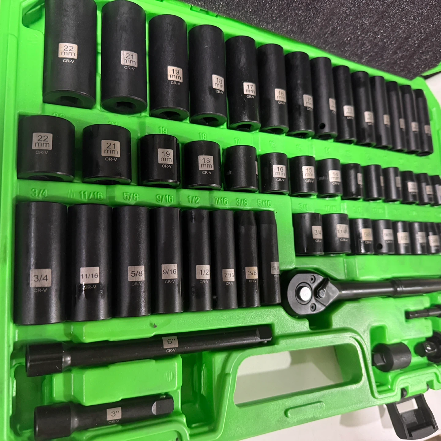 Comprehensive Metric and SAE Socket Wrench Set - photo 3