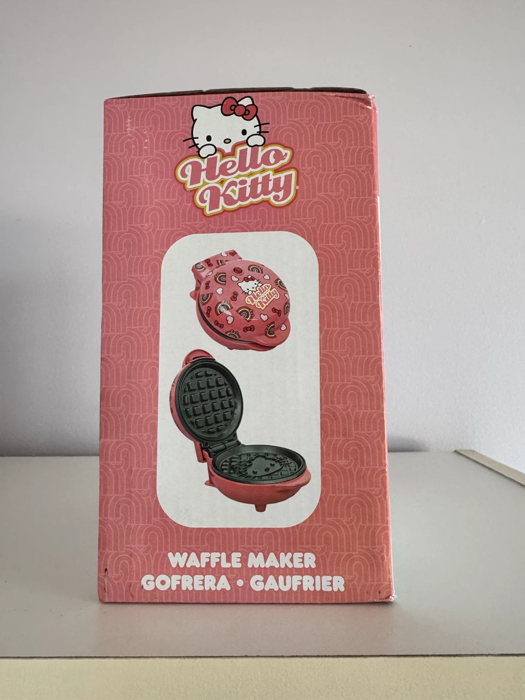 Hello Kitty Waffle Maker - photo 2