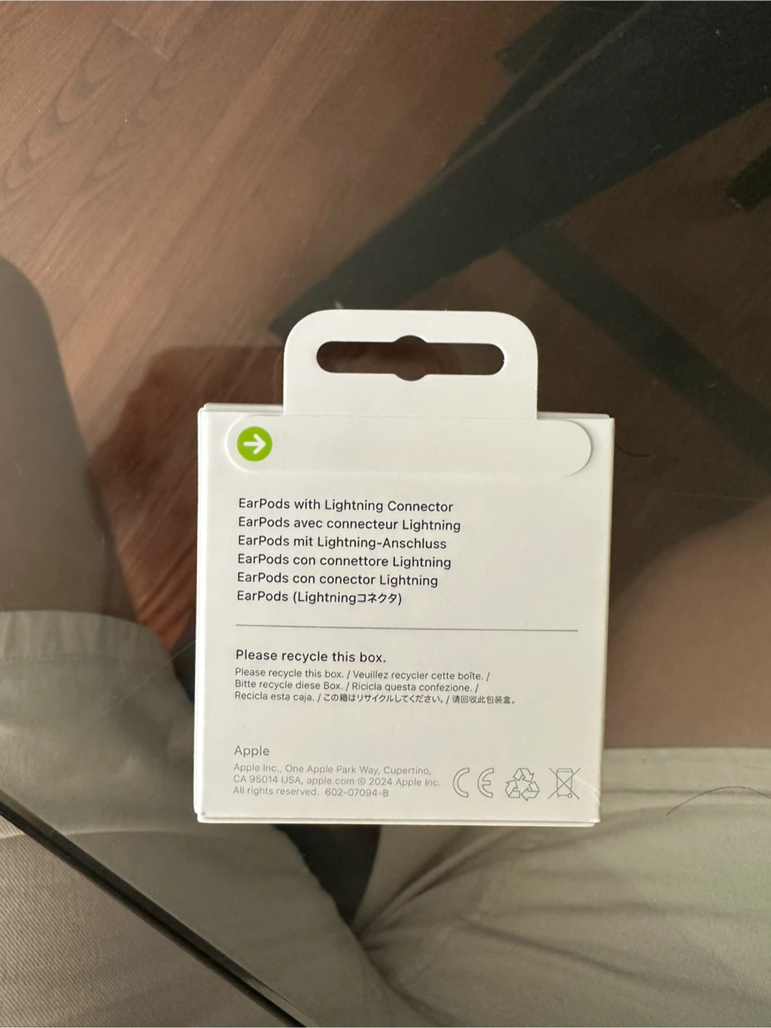 Apple EarPods with Lightning Connector - photo 2