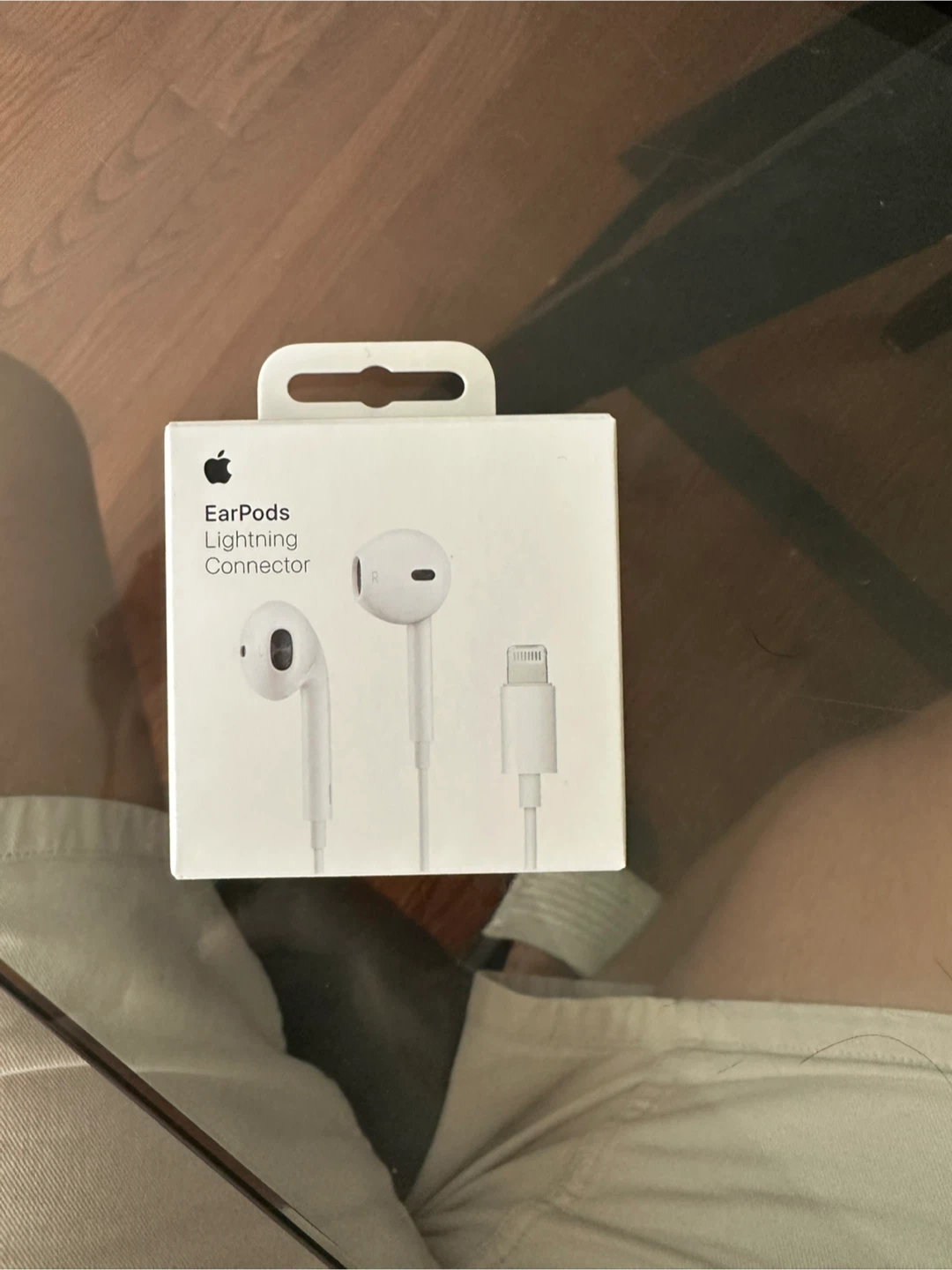 Apple EarPods with Lightning Connector