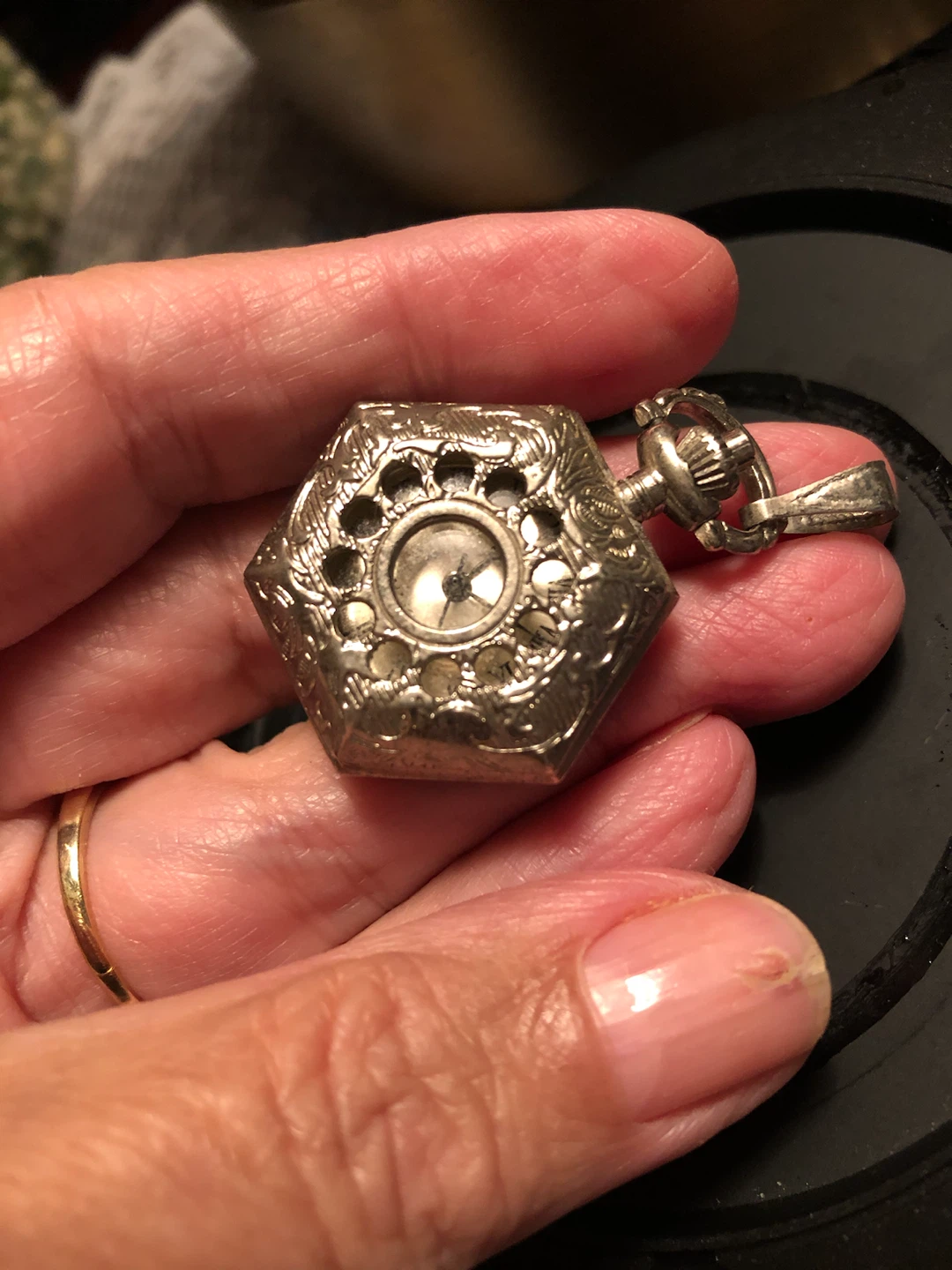 Vintage Hexagonal Pendant Pocket Watch - photo 3