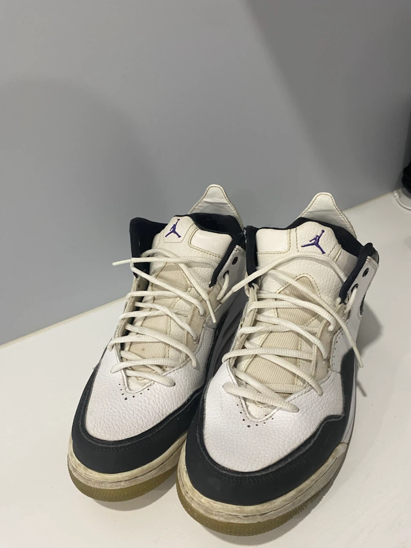 Nike Jordan Shoes - photo 2