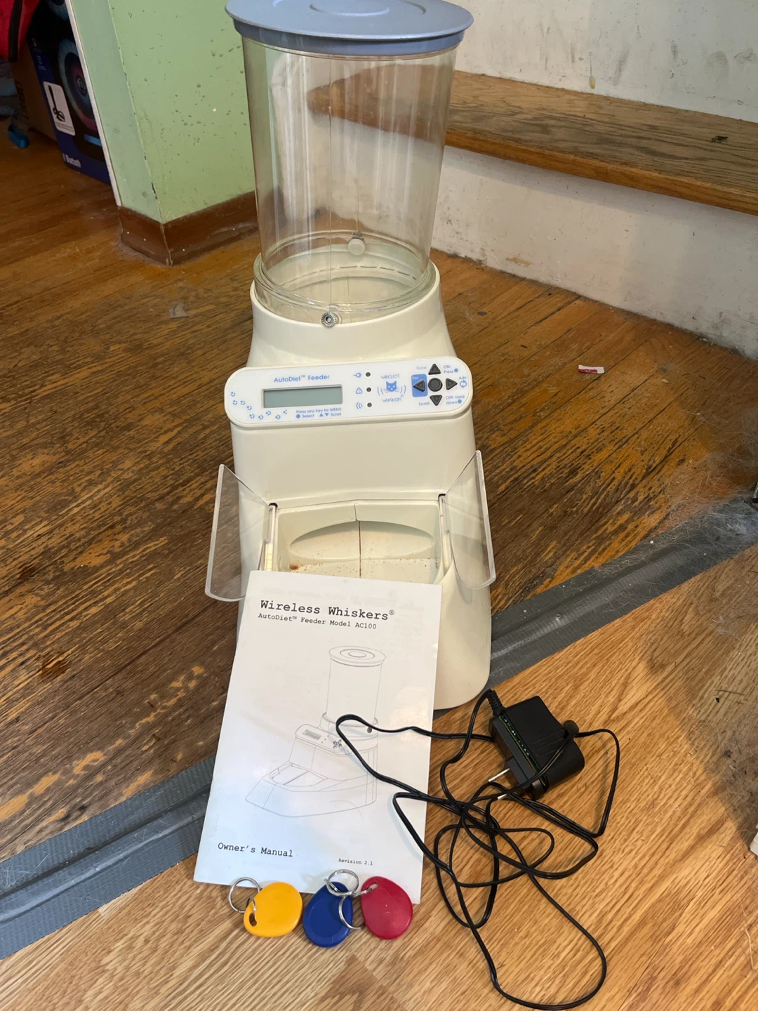 Wireless Whiskers AutoDiet Pet Feeder - photo 3