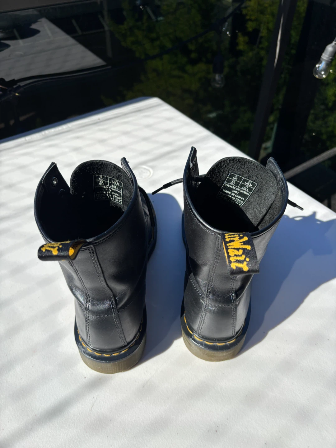 Dr. Martens 1460 size 10 + shoe care kit + 2 extra laces! - photo 3