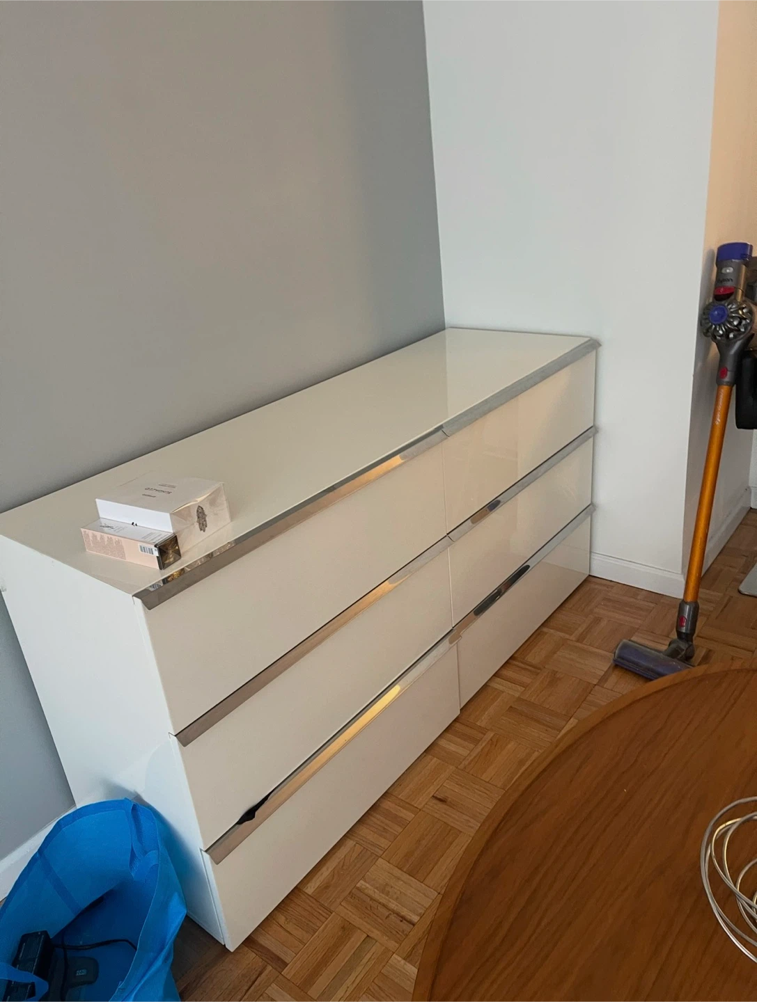 ALF Group Italian Design 6-Drawer White Dresser