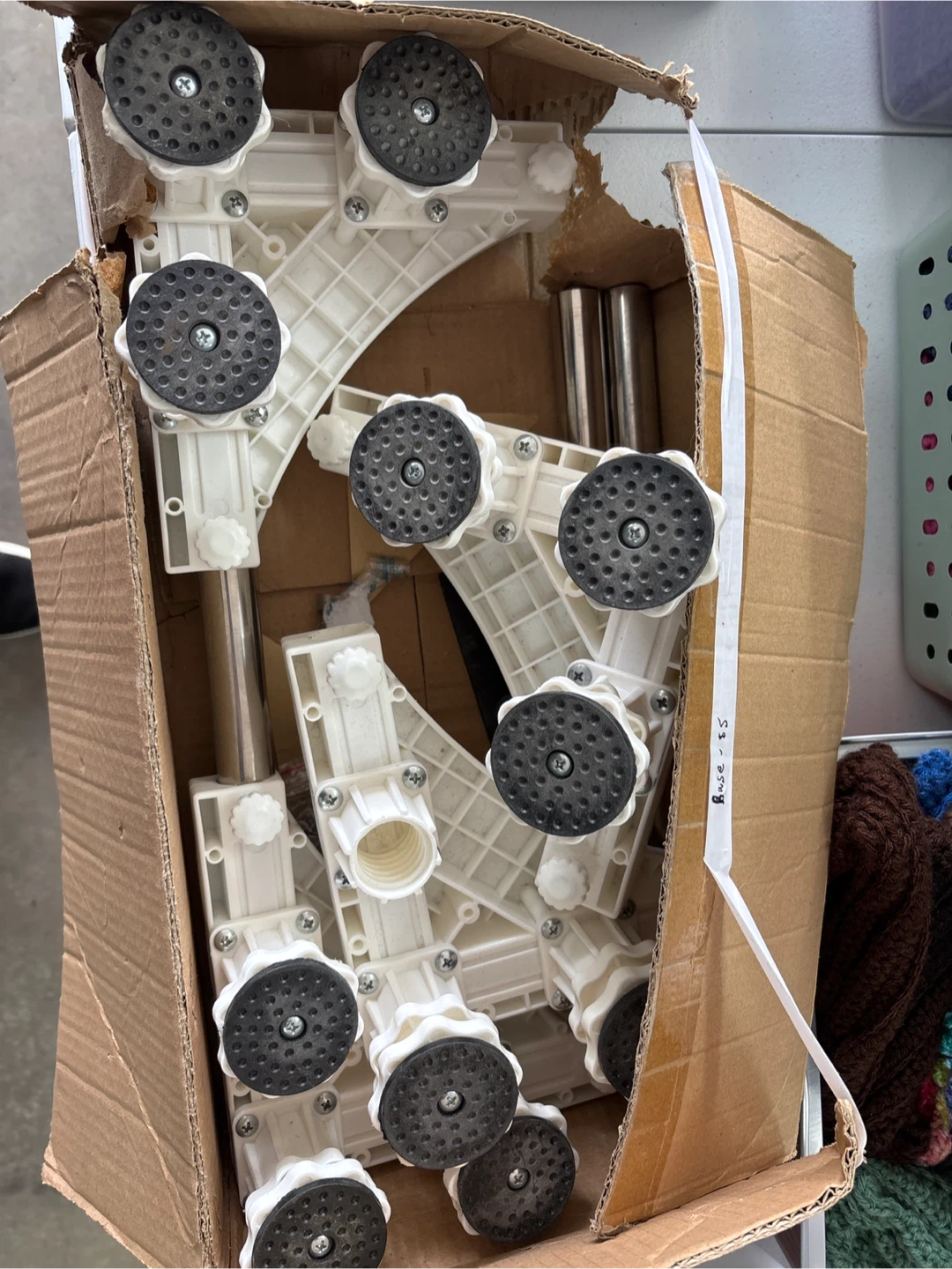 Adjustable Washing Machine Base Stand