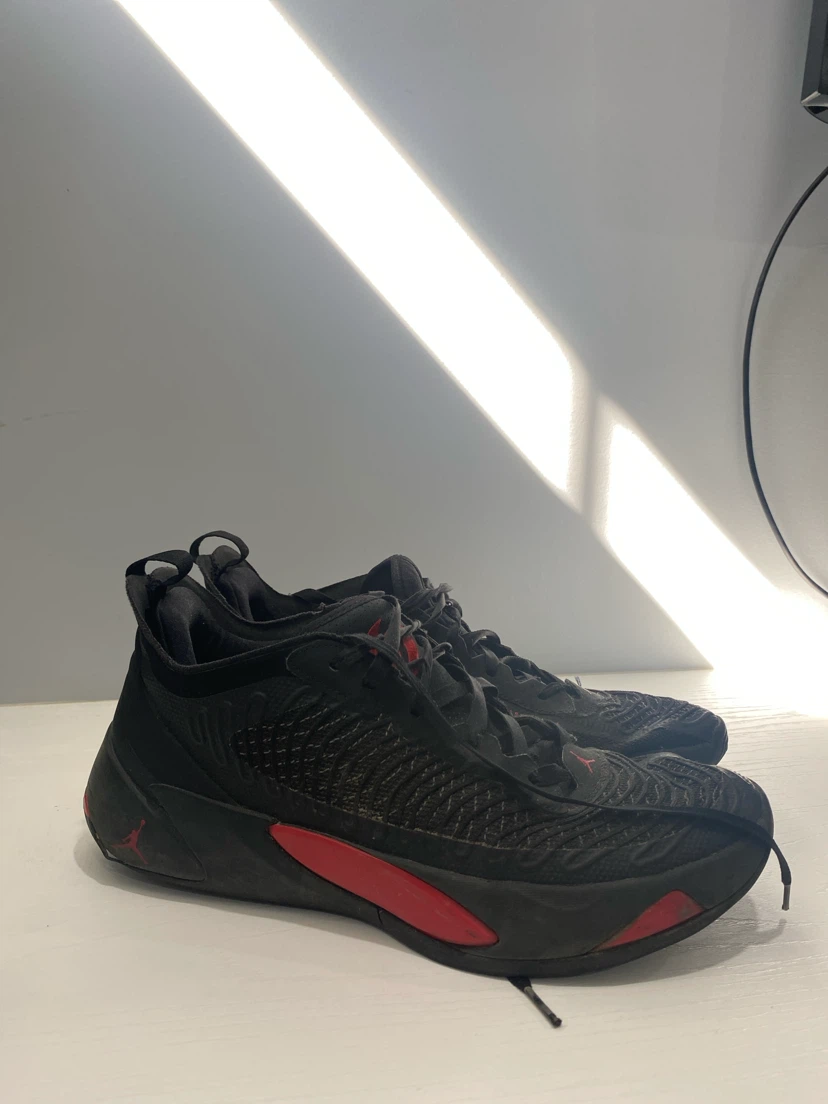 Jordan Luka 1 Bred Black red long range - size 11 - photo 3
