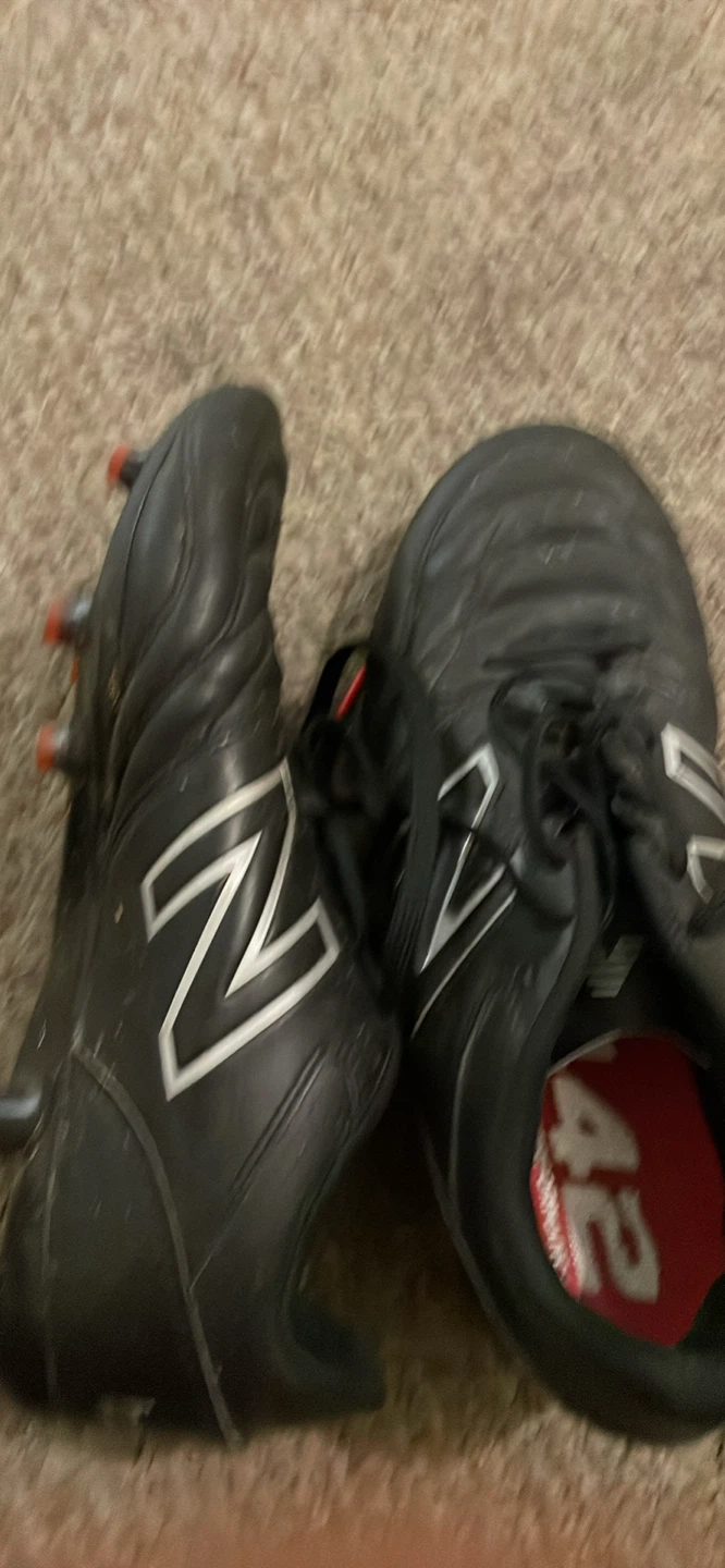 New Balance 442 Soccer Cleats
