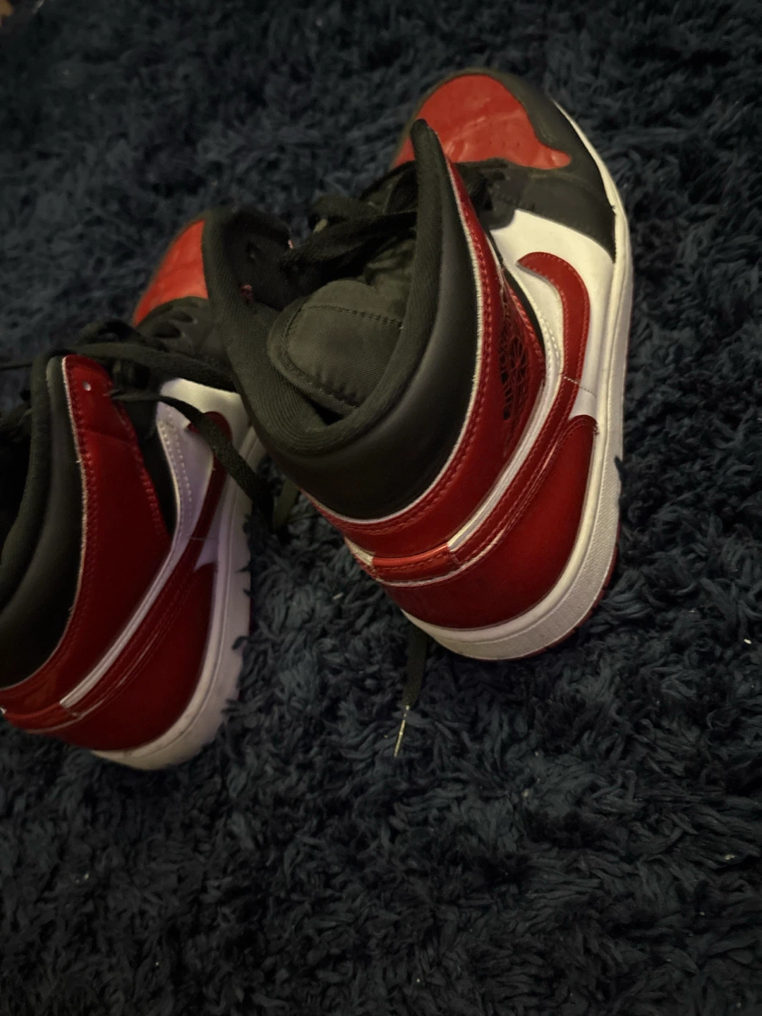 Air Jordan 1 Mid Patent Leather - photo 2