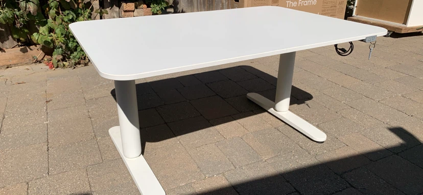 IKEA BEKANT sit-stand desk, white