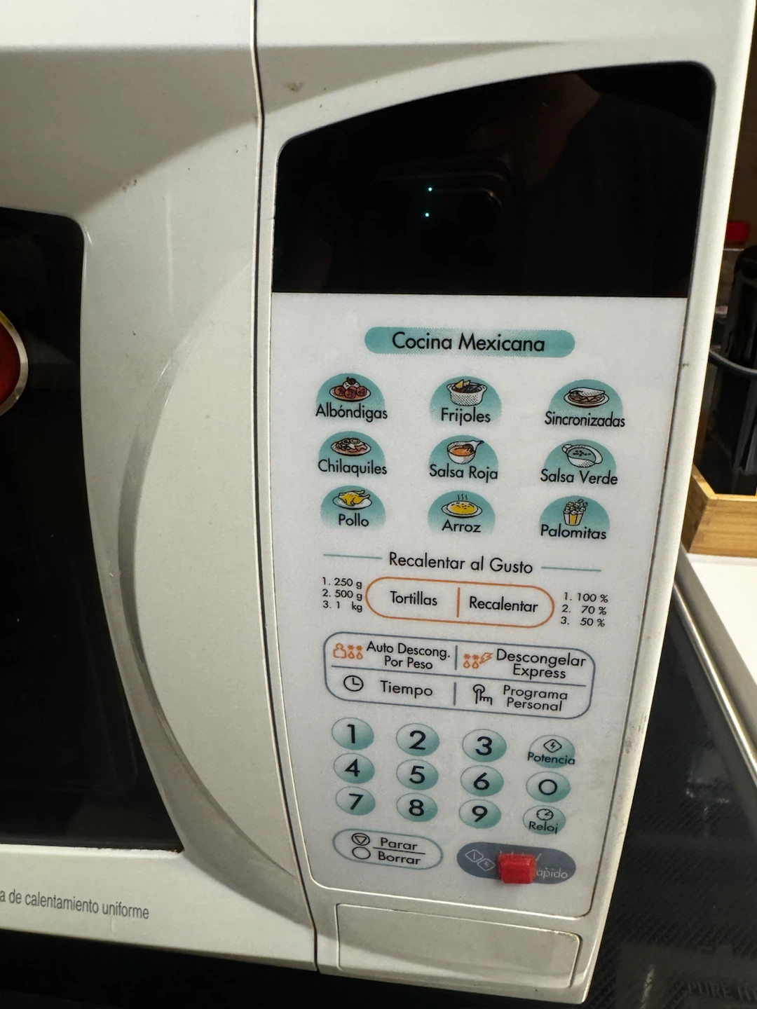 LG White Microwave Oven - photo 2