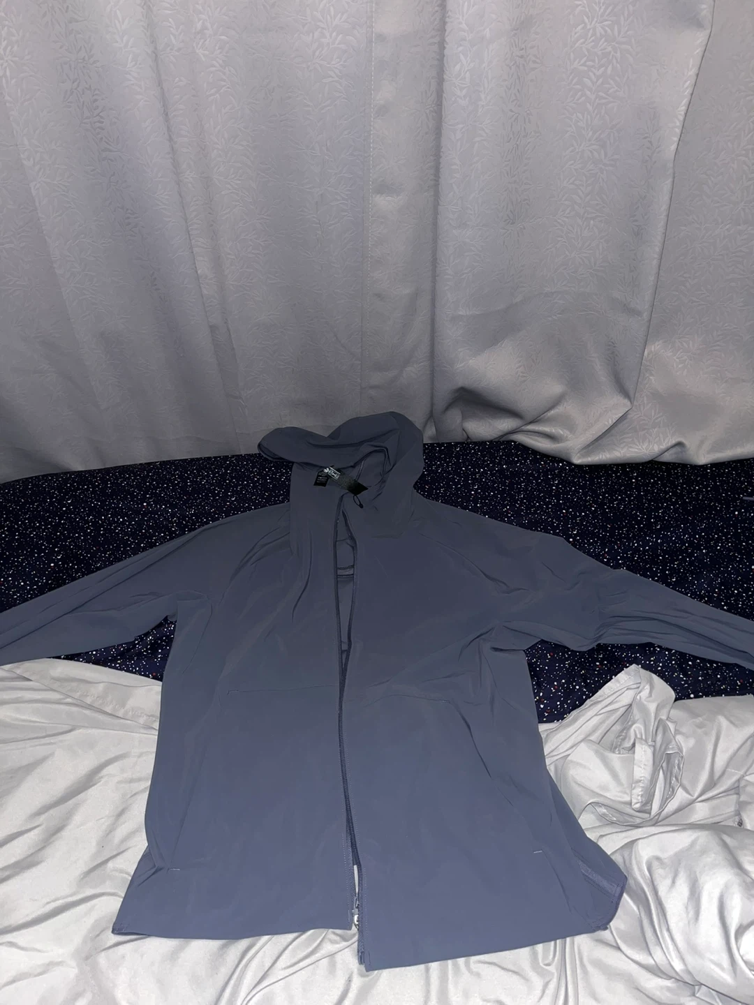 Lululemon matching jacket and pants set