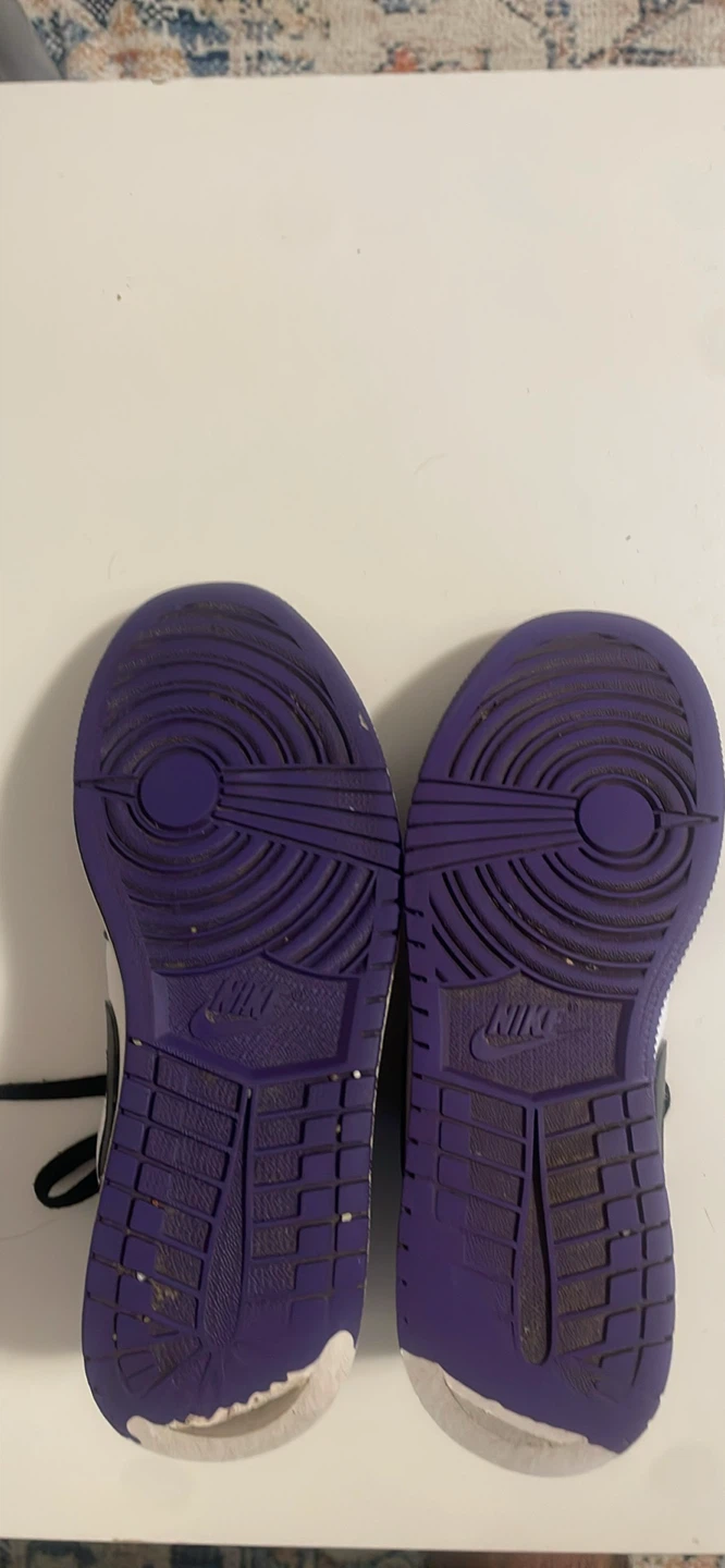 Nike Air Jordan 1 Low Purple and White (7.5) - photo 2